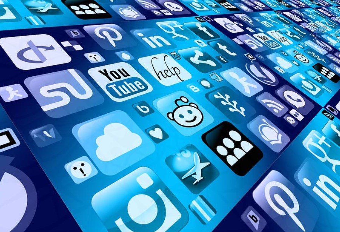 Rencontre février – les réseaux sociaux