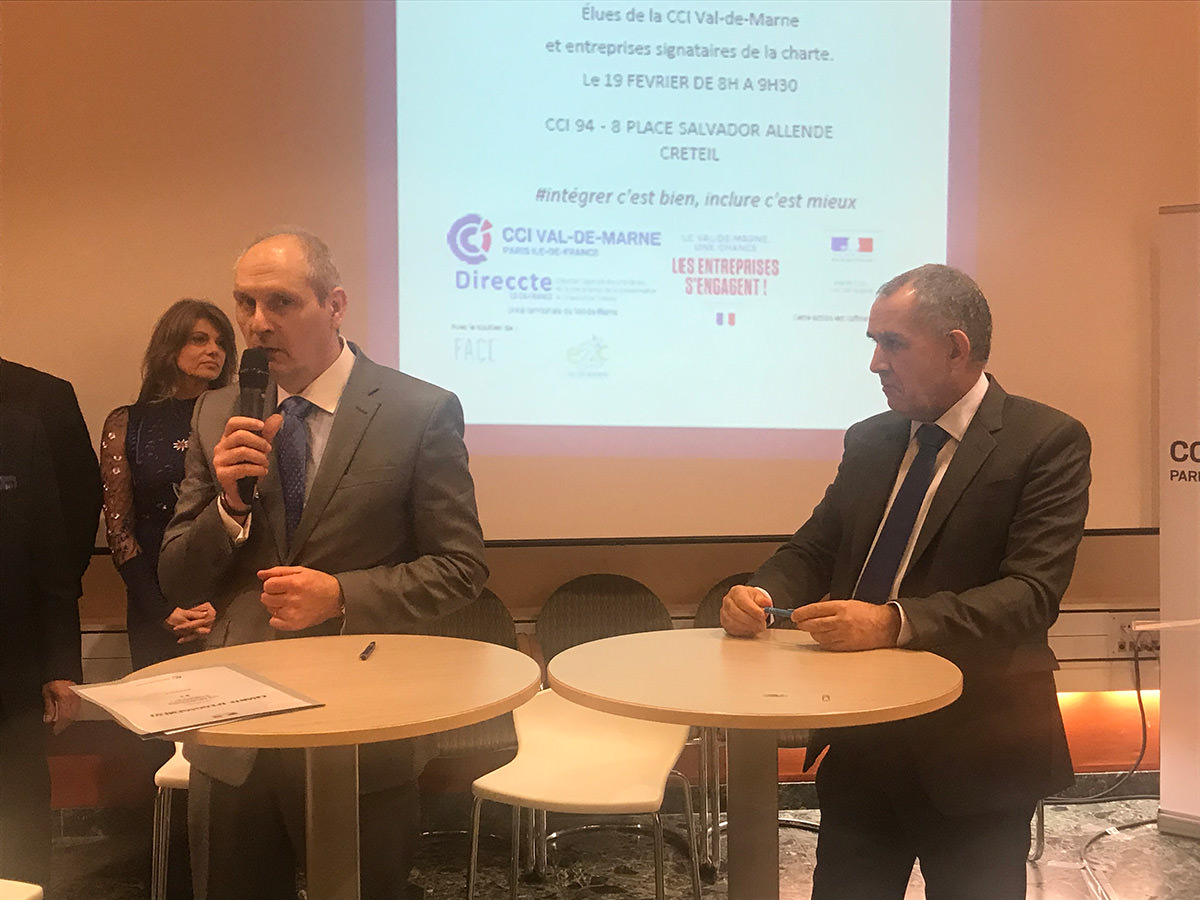 CDES – Signature de la charte inclusive